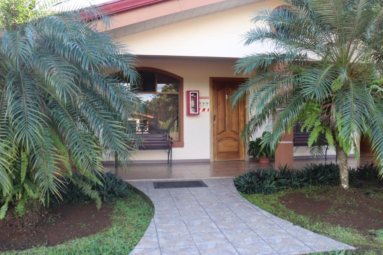 Cabinas Sueno Real San Rafael De Guatuso Εξωτερικό φωτογραφία