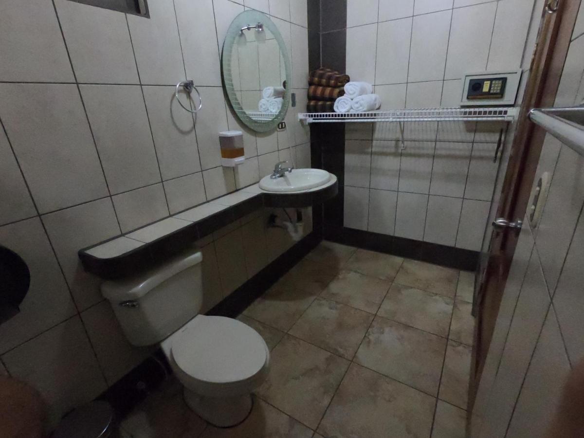 Cabinas Sueno Real San Rafael De Guatuso Εξωτερικό φωτογραφία